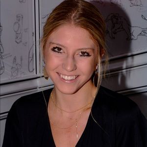 Meet your Posher, Natalie